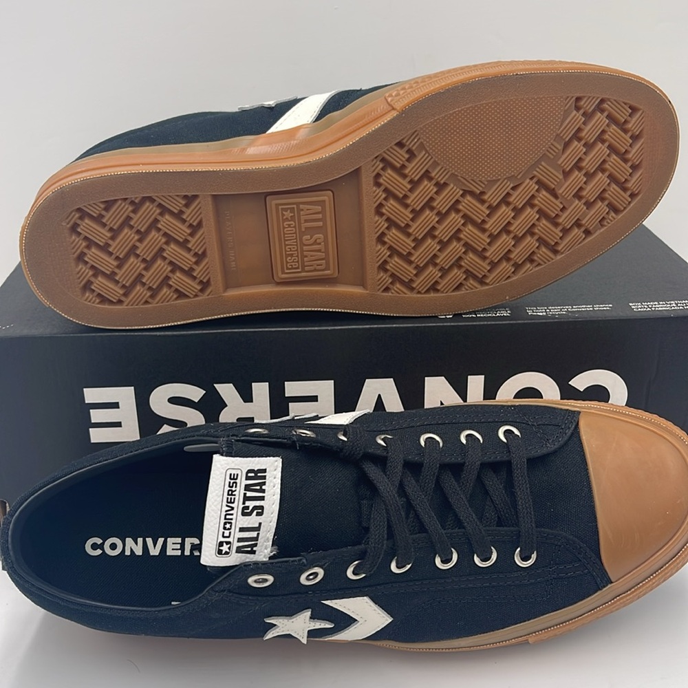 Converse Men's A08847C
STAR PLAYER 76 OX
All 
CONVERSE Black and Brown Sneakers - Picture 3 of 16